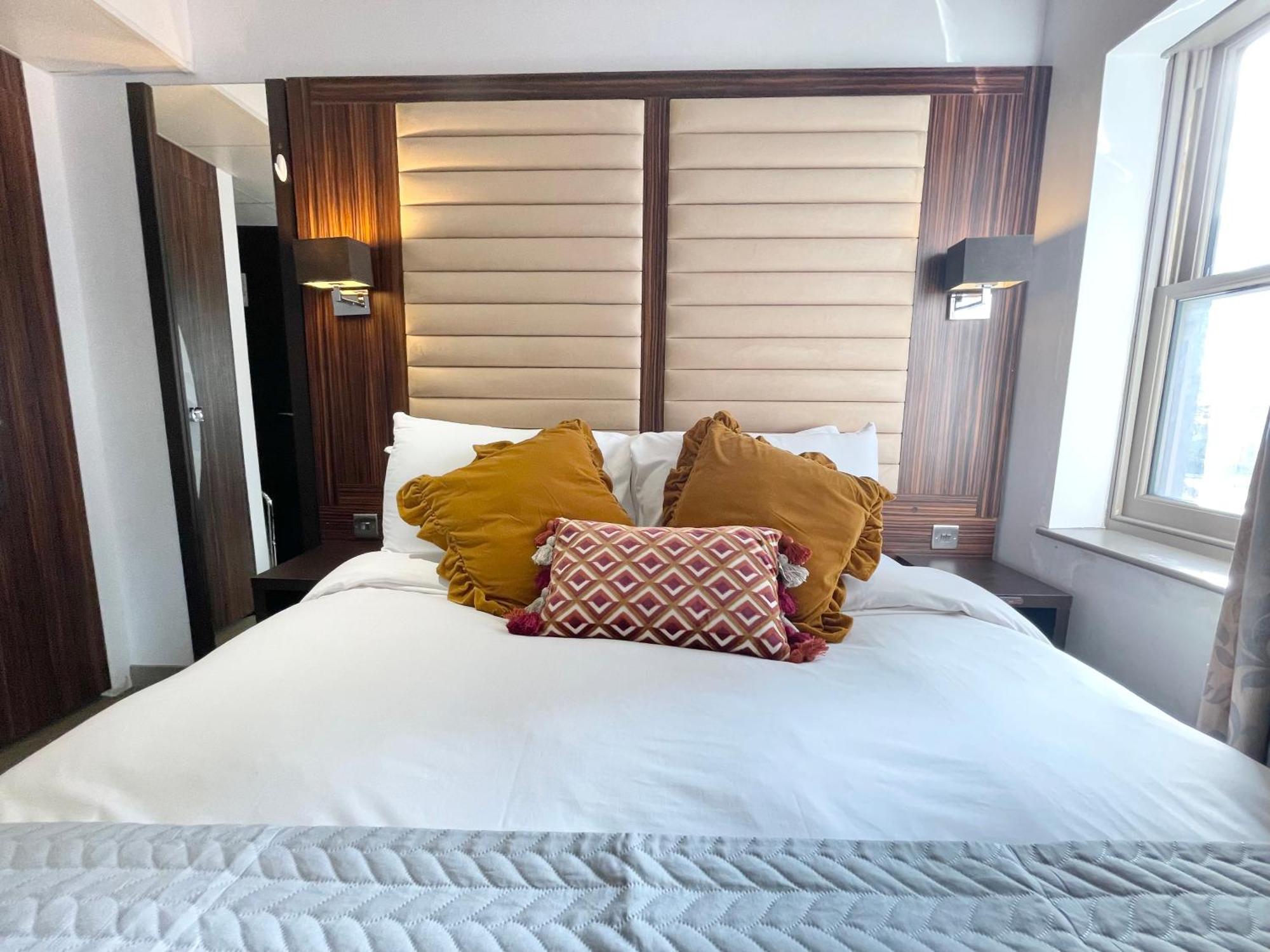Maitrise Hotel Лондон Екстер'єр фото