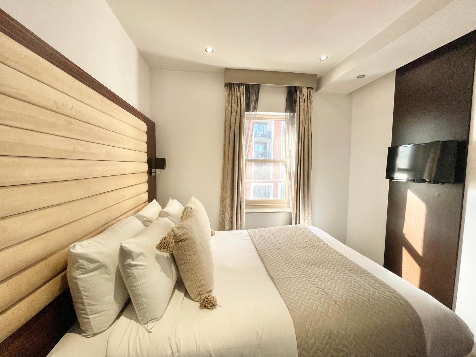 Maitrise Hotel Лондон Екстер'єр фото