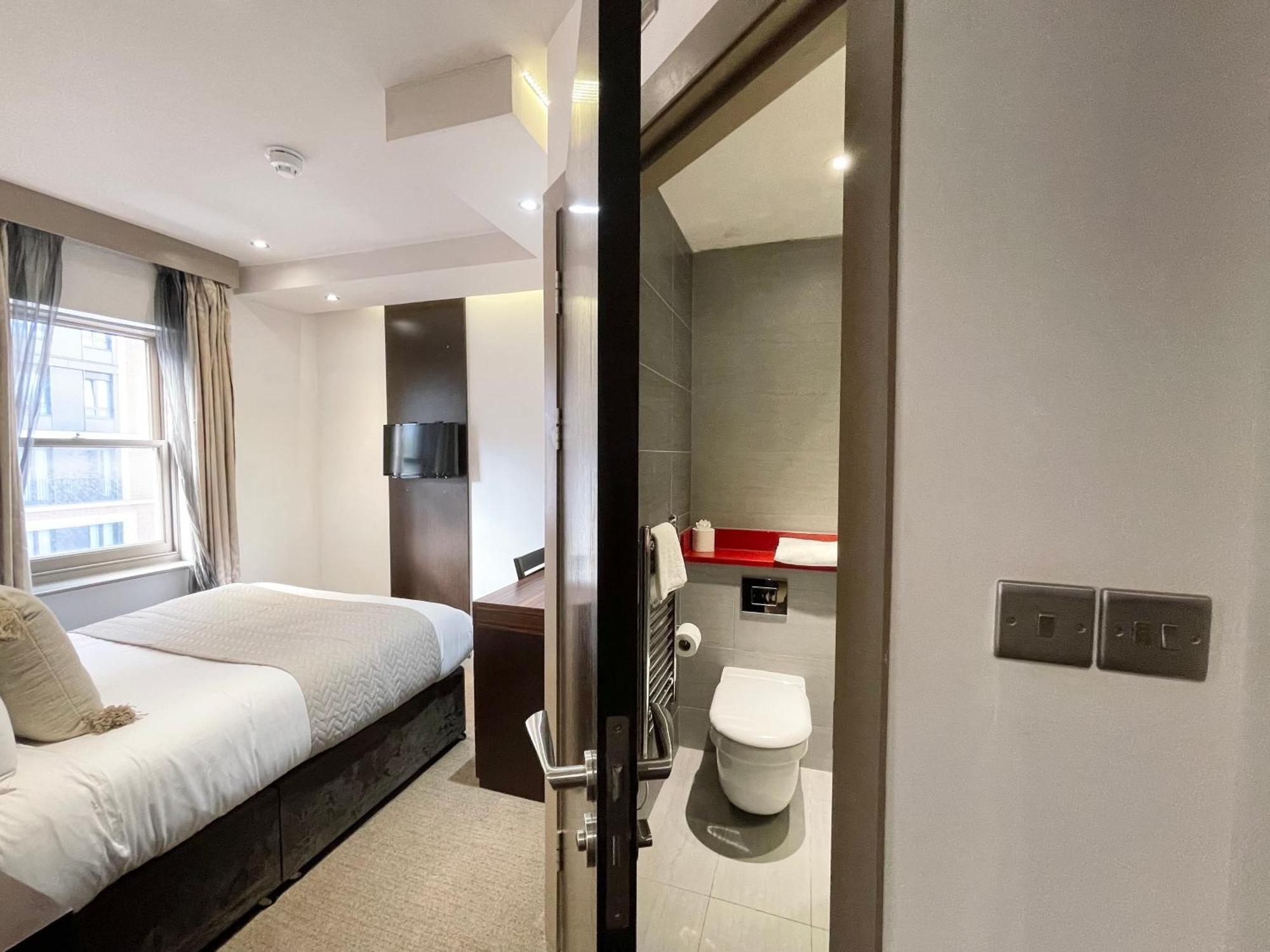 Maitrise Hotel Лондон Екстер'єр фото